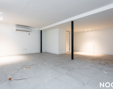 119 Eagle St 11222 - Photo Thumbnail 14