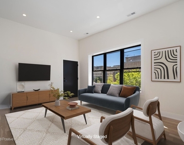 1500 N Western Avenue - Photo Thumbnail 7