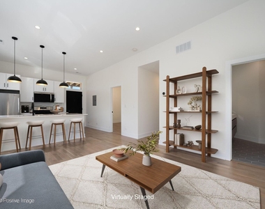 1500 N Western Avenue - Photo Thumbnail 5