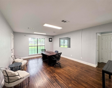 18027 W Clover Lane - Photo Thumbnail 17