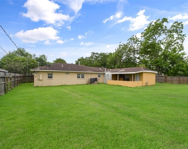 214 Schilling Street - Photo Thumbnail 25