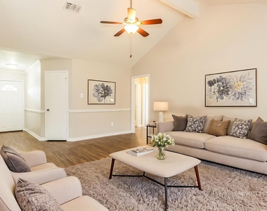 20327 Bridgedale Lane - Photo Thumbnail 4