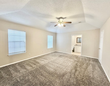 11223 Willow Field Drive - Photo Thumbnail 10