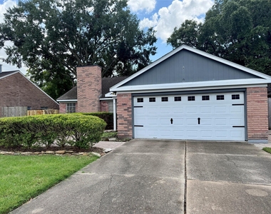 11223 Willow Field Drive - Photo Thumbnail 2