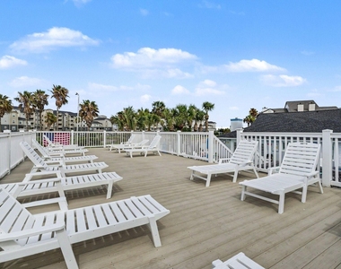 3506 Cove View Boulevard - Photo Thumbnail 31
