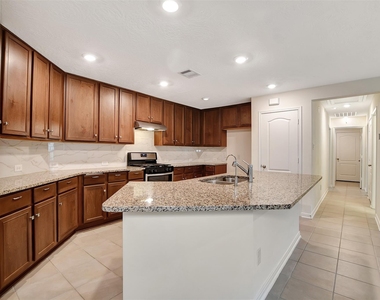 9403 Castillo Court - Photo Thumbnail 14