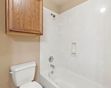 30411 Deleon Fields Drive - Photo Thumbnail 18