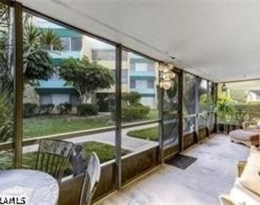 925 Palm View Drive - Photo Thumbnail 8