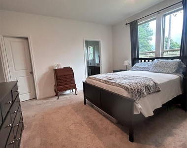 118 Ashwood Glade Drive - Photo Thumbnail 7