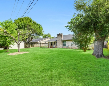 11110 Sagecountry Drive - Photo Thumbnail 27