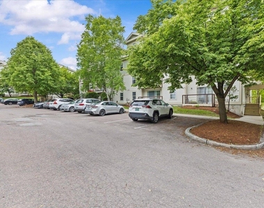 340 Hildred - Photo Thumbnail 33