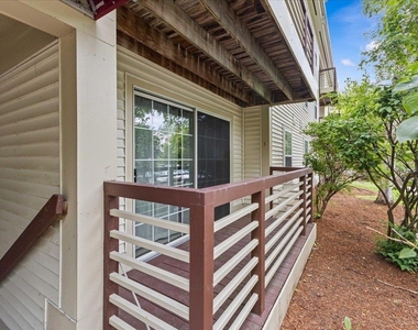 340 Hildred - Photo Thumbnail 2