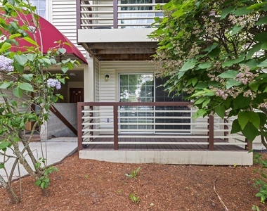 340 Hildred - Photo Thumbnail 1
