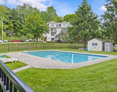 340 Hildred - Photo Thumbnail 31