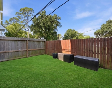 2057 Sherwood Forest Street - Photo Thumbnail 26