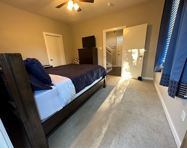 1132 Patterson Street - Photo Thumbnail 10