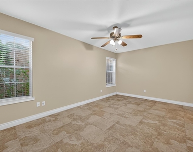 1015 Stanford Street - Photo Thumbnail 24