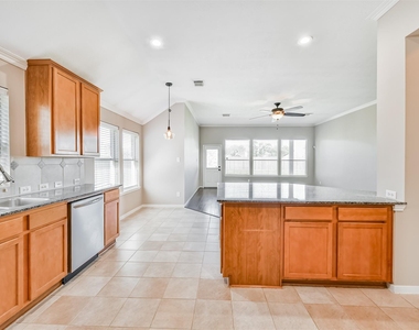 13719 Rolling River Lane - Photo Thumbnail 7