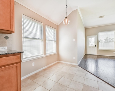 13719 Rolling River Lane - Photo Thumbnail 10
