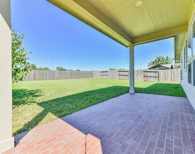 13719 Rolling River Lane - Photo Thumbnail 27