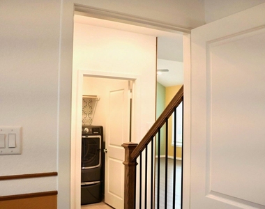17631 Carnation Glen Drive - Photo Thumbnail 12