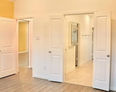 17631 Carnation Glen Drive - Photo Thumbnail 18