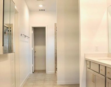 17631 Carnation Glen Drive - Photo Thumbnail 20