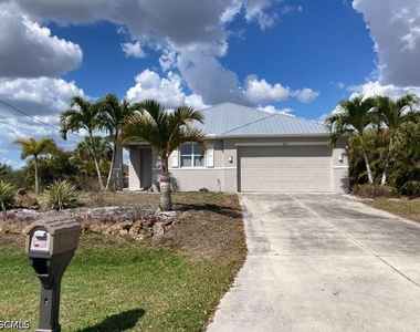 2637 Nw 1st Street - Photo Thumbnail 1