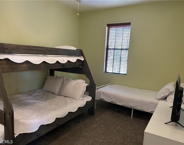 11947 Tulio Way - Photo Thumbnail 7