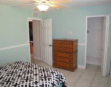 301 Se 1st Street - Photo Thumbnail 17