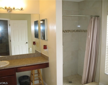 301 Se 1st Street - Photo Thumbnail 14