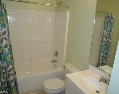 301 Se 1st Street - Photo Thumbnail 19