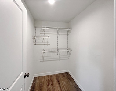 745 Harry Avenue S - Photo Thumbnail 28