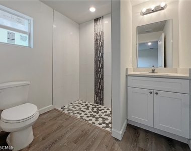 745 Harry Avenue S - Photo Thumbnail 20