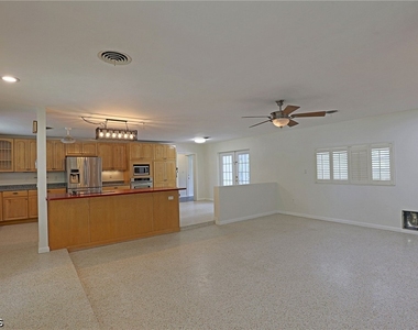 1353 Stadler Drive - Photo Thumbnail 11