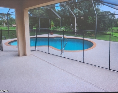 237 Rue Labonne Road - Photo Thumbnail 16