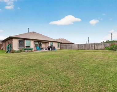 811 Petunia Falls Lane - Photo Thumbnail 40