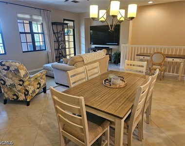 11256 Paseo Grande Boulevard - Photo Thumbnail 8