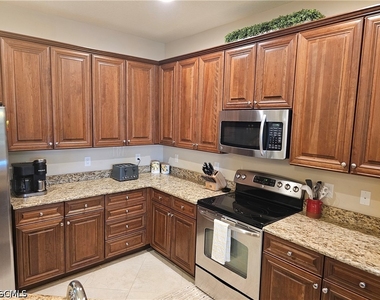 11256 Paseo Grande Boulevard - Photo Thumbnail 10