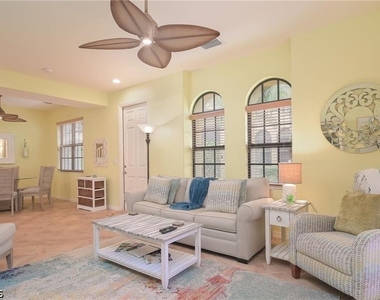 11936 Izarra Way - Photo Thumbnail 3
