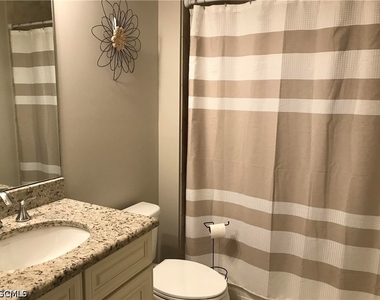 11875 Izarra Way - Photo Thumbnail 15