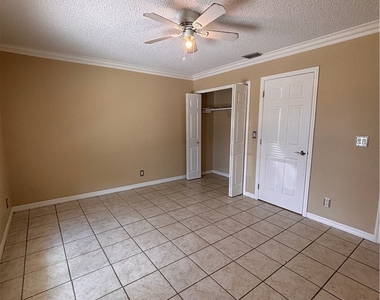 1977 46th Street Sw - Photo Thumbnail 9