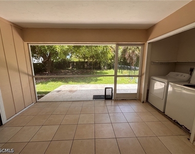 1977 46th Street Sw - Photo Thumbnail 5