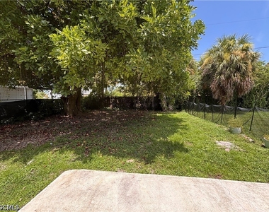 1977 46th Street Sw - Photo Thumbnail 13
