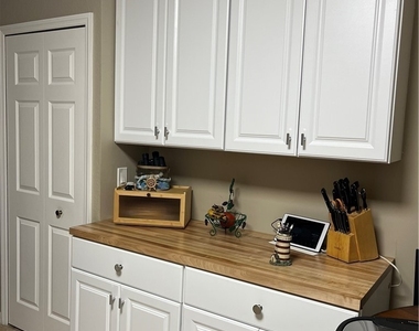 5308 Chiquita Boulevard S - Photo Thumbnail 7