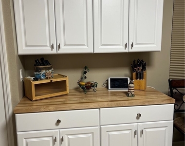 5308 Chiquita Boulevard S - Photo Thumbnail 5