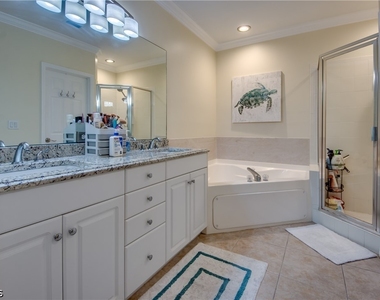5308 Chiquita Boulevard S - Photo Thumbnail 14