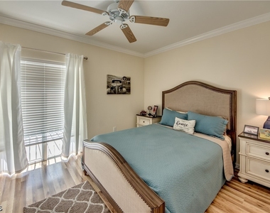 5308 Chiquita Boulevard S - Photo Thumbnail 13