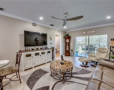 5308 Chiquita Boulevard S - Photo Thumbnail 9