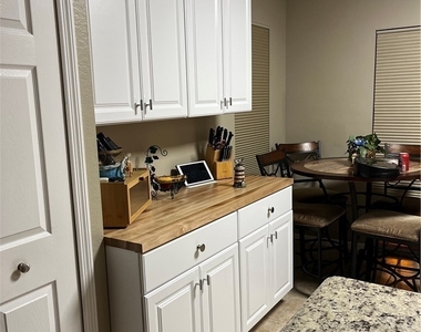 5308 Chiquita Boulevard S - Photo Thumbnail 6